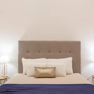Apartamento Stylish Luxury By Anna, Budapest