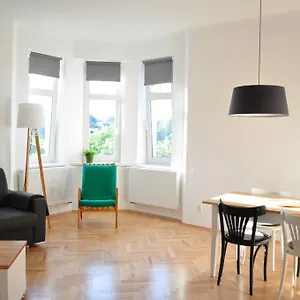  Apartament Central-modern-apartment Czechy
